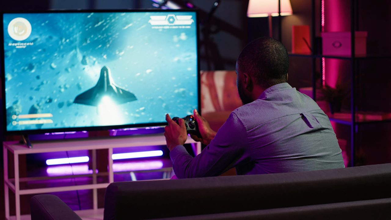 Windows games on TV